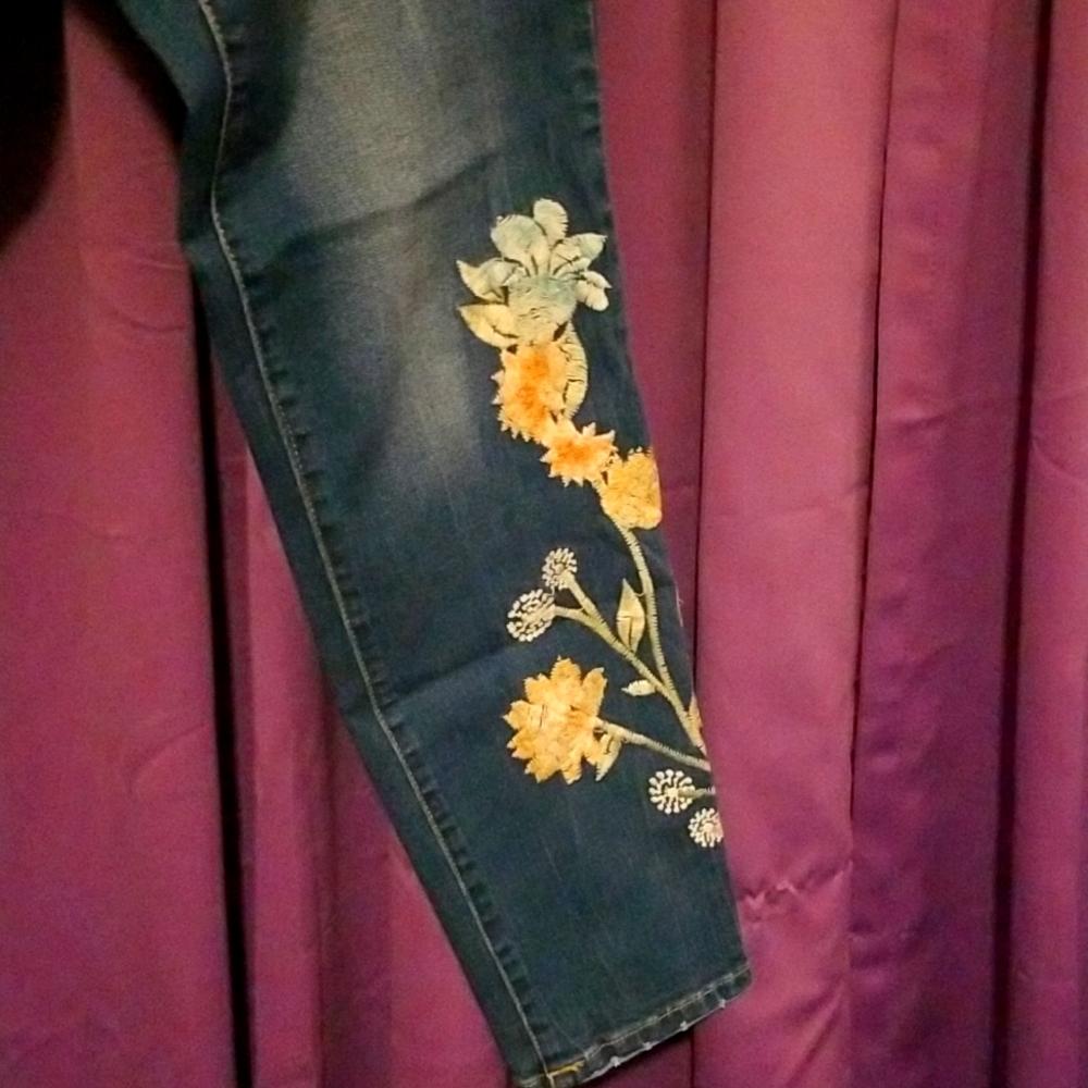 Jessica Simpson Skinny Jeans